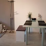 Fuchs Apartment *